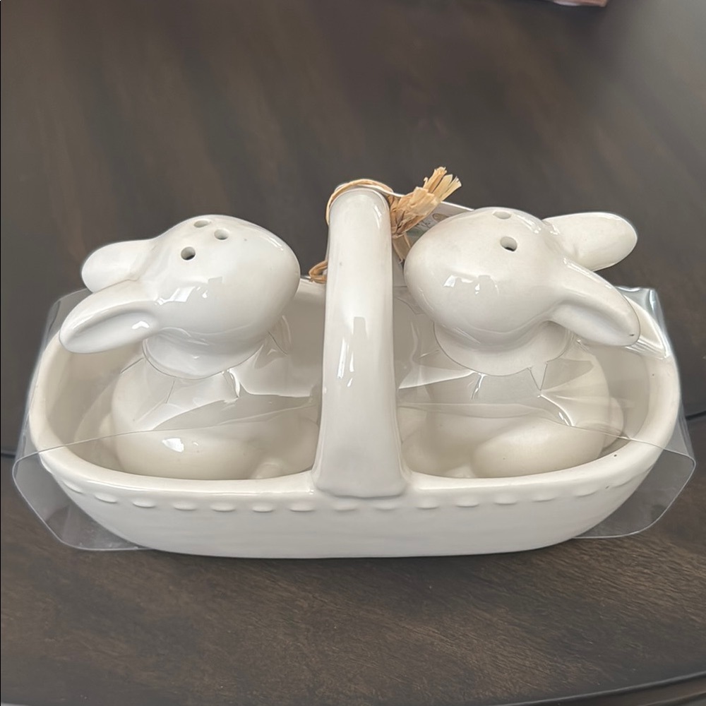 Ceramic Bunny Salt and Pepper Shakers